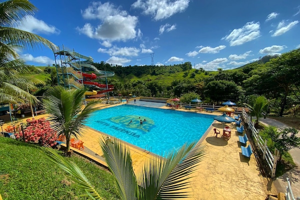 3 outdoor pools