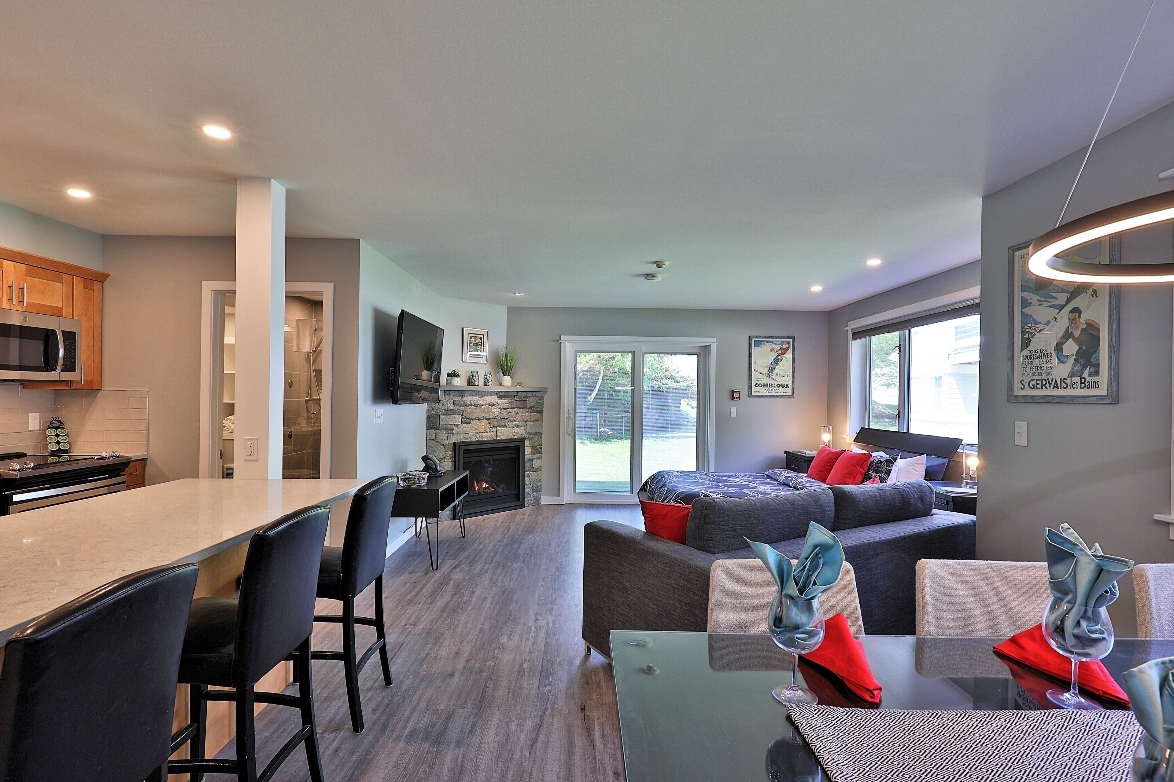 Beautiful Renovated Condo in Killington. Pool 632