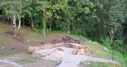 Secluded with best views in E. KY. Can see 3 states.You won’t be disappointed!!!