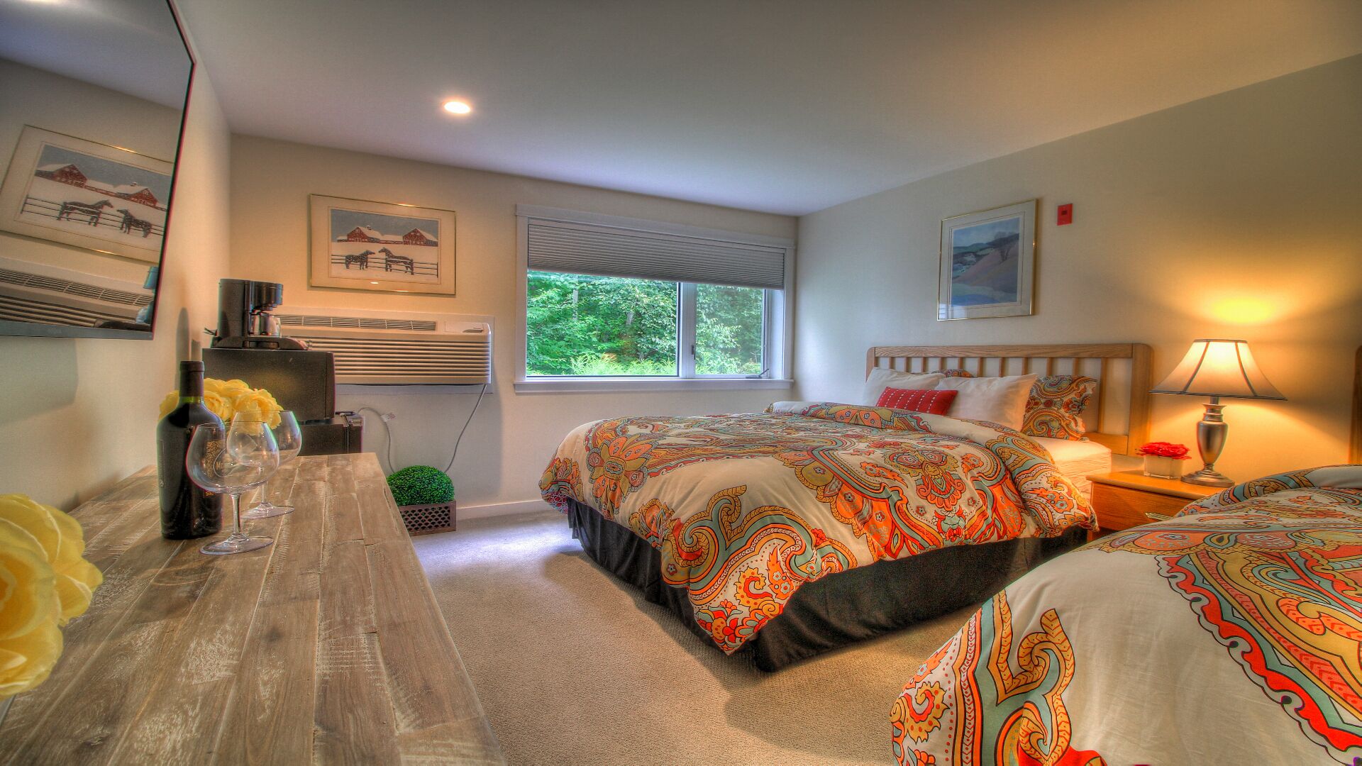 Iron/ironing board, travel crib, free WiFi, bed sheets