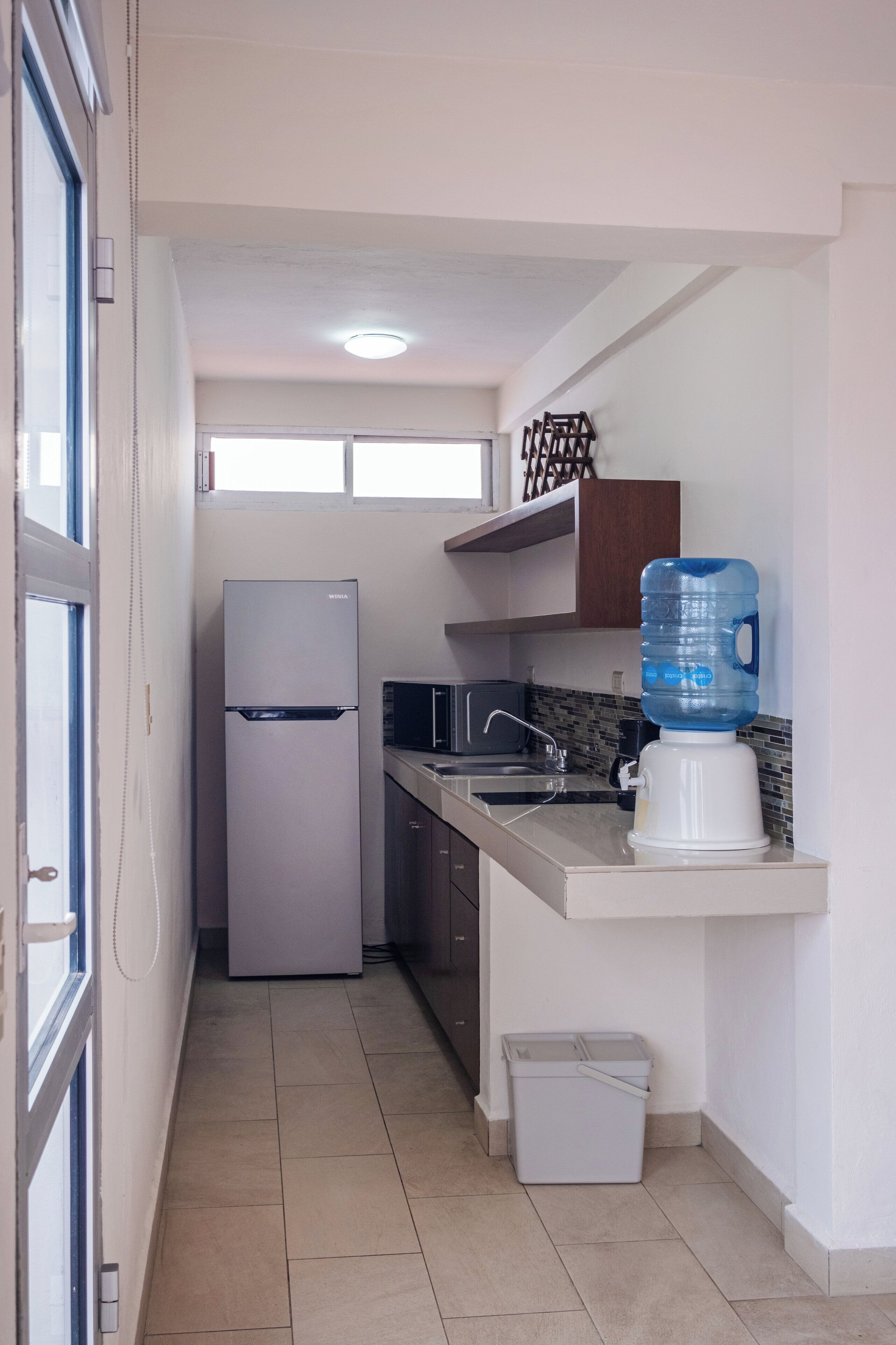 superior suite, 1 bedroom | private kitchen | paper towels