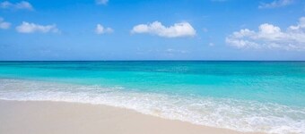 Beach Living at Island Pine Villas BLP