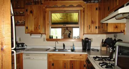 NORTH COUNTRY RETREAT DIRECT ACCESS TO ATV AND SNOWMOBILE TRAILS