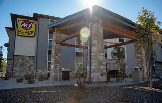 Área de parrillas y picnic