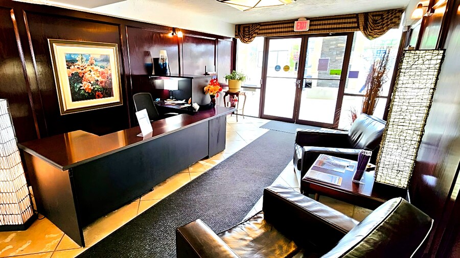 The Medicine Hat Villa