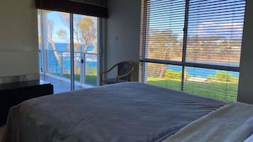 4 bedrooms