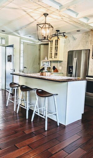 Interior - Historic Hideout - Unique Getaway in Amish Country with HOT TUB (Gordonville)