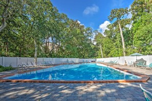 Pool - Amelia Island Condo w/ Pool & Beach Access! (Fernandina Beach)