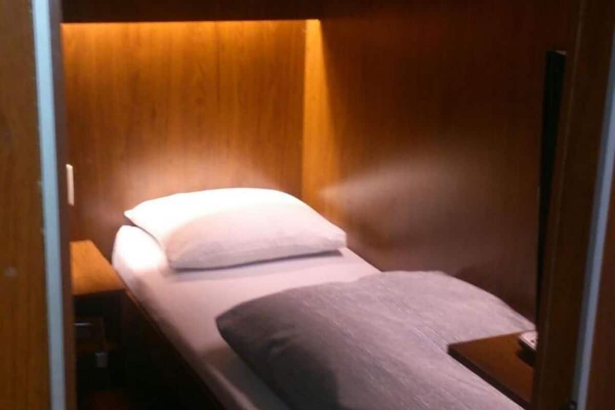 1 bedroom, hypo-allergenic bedding, soundproofing, free wifi