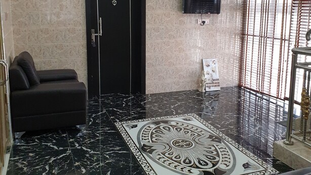 Interior entrance - Topbrass motel (Ibadan)