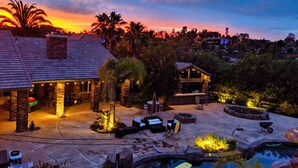 Unclassified image, 5 of 44, button - Pirates Cove Lodge (Temecula)