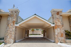 Reception - Hotel Luna Inn (Altamira)