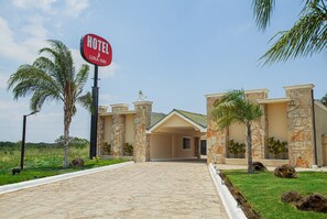 واجهة المنشأة