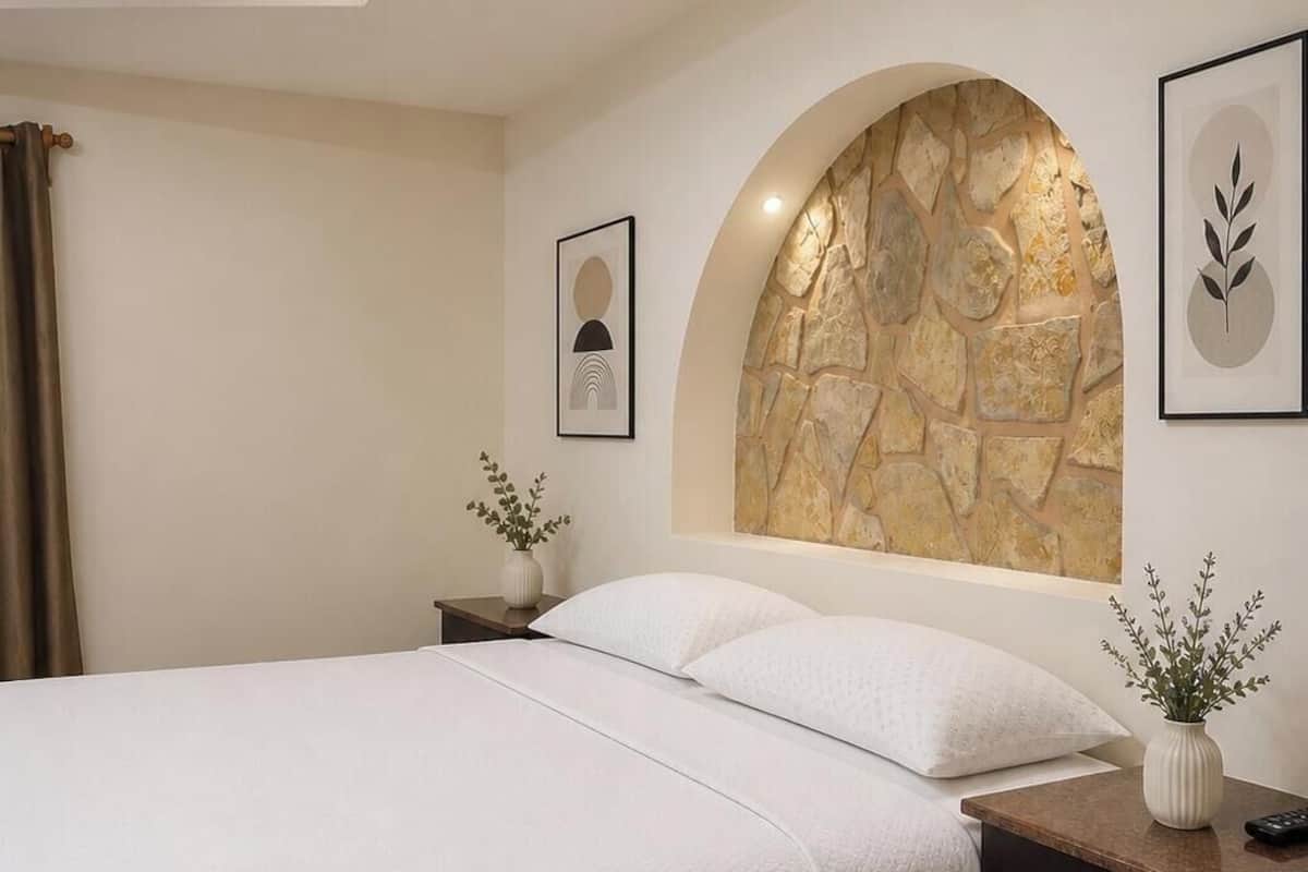 Basic-Zimmer | Hochwertige Bettwaren, Daunenbettdecken, Tempur-Pedic-Betten