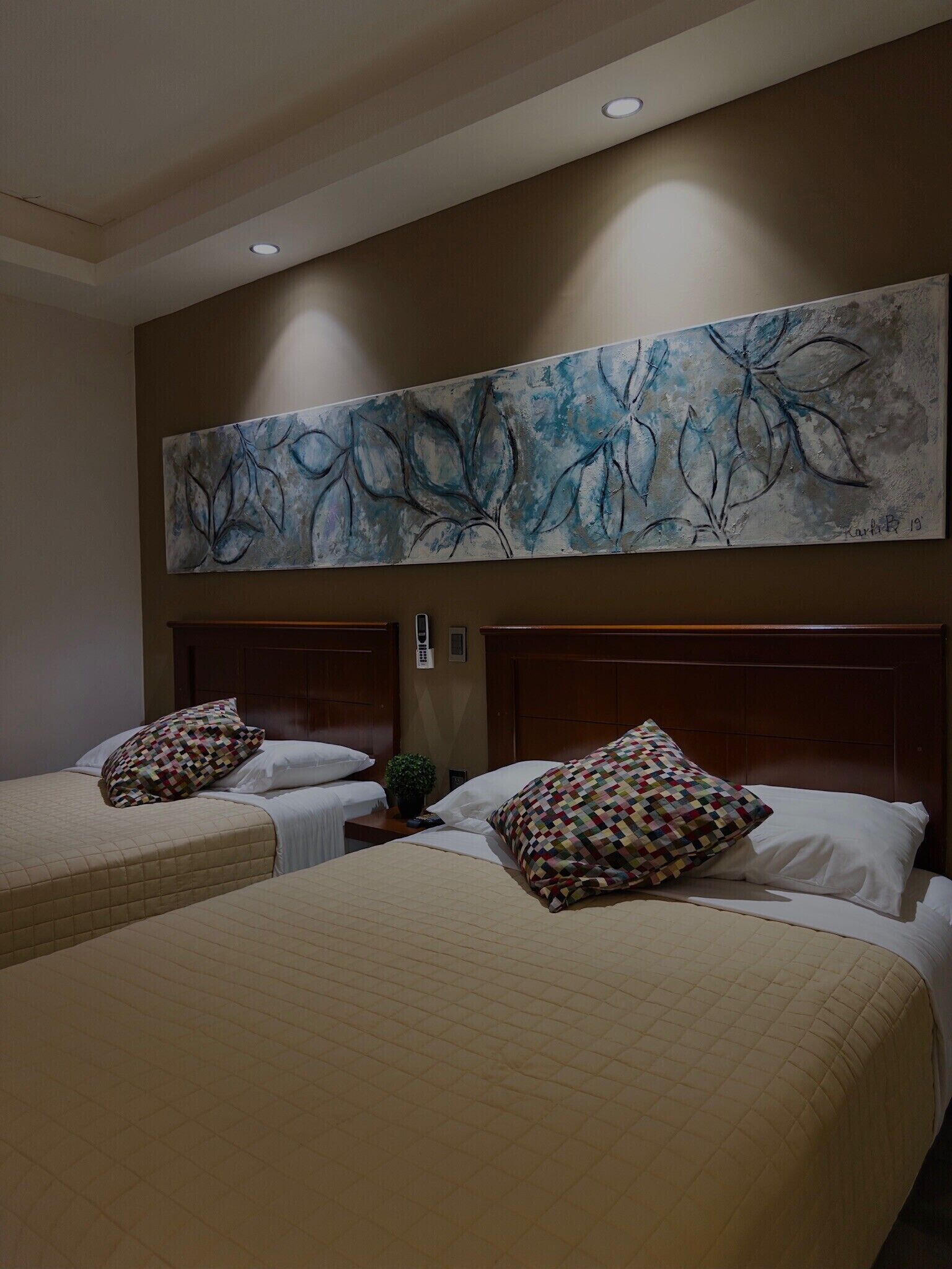 Basic Triple Room | Premium bedding, down comforters, Tempur-Pedic beds