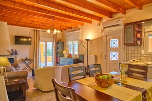 Dining - Drosia Beach Almyros Corfu (Corfu)