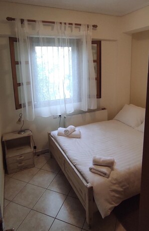 2 Schlafzimmer, Bügeleisen/Bügelbrett, Reisekinderbett, kostenloses WLAN