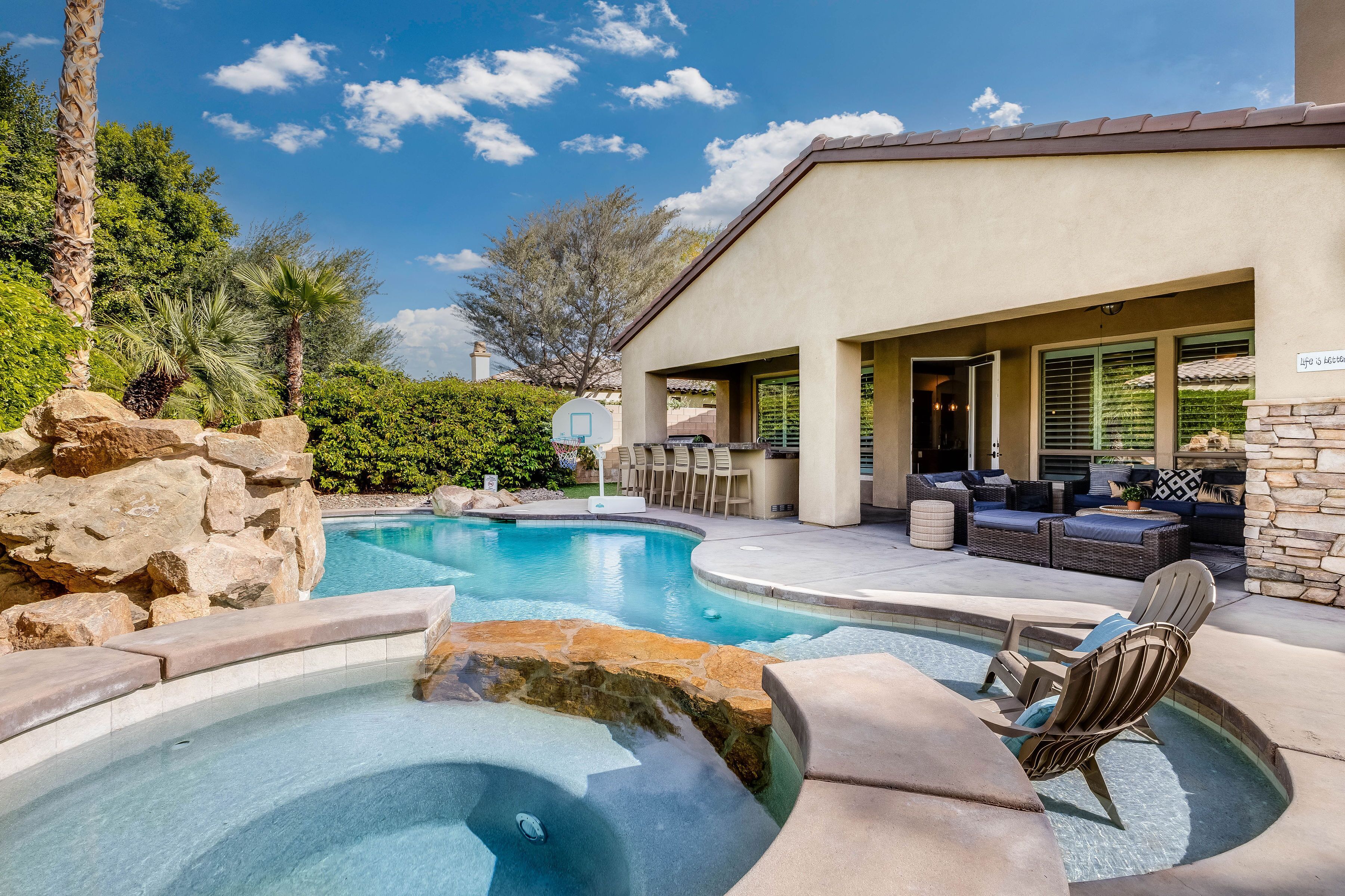 Outdoor pool, a heated pool