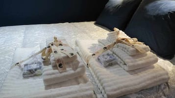 1 bedroom, desk, soundproofing, iron/ironing board