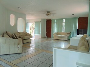 Family House | Living area | Flat-screen TV