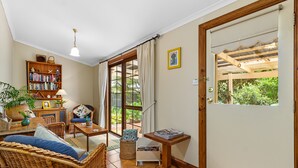 Interior - Miriam's Cottage Self Contained 2 bedroom cottage (Tanunda)