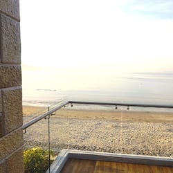 Accommodatie ligt op het strand