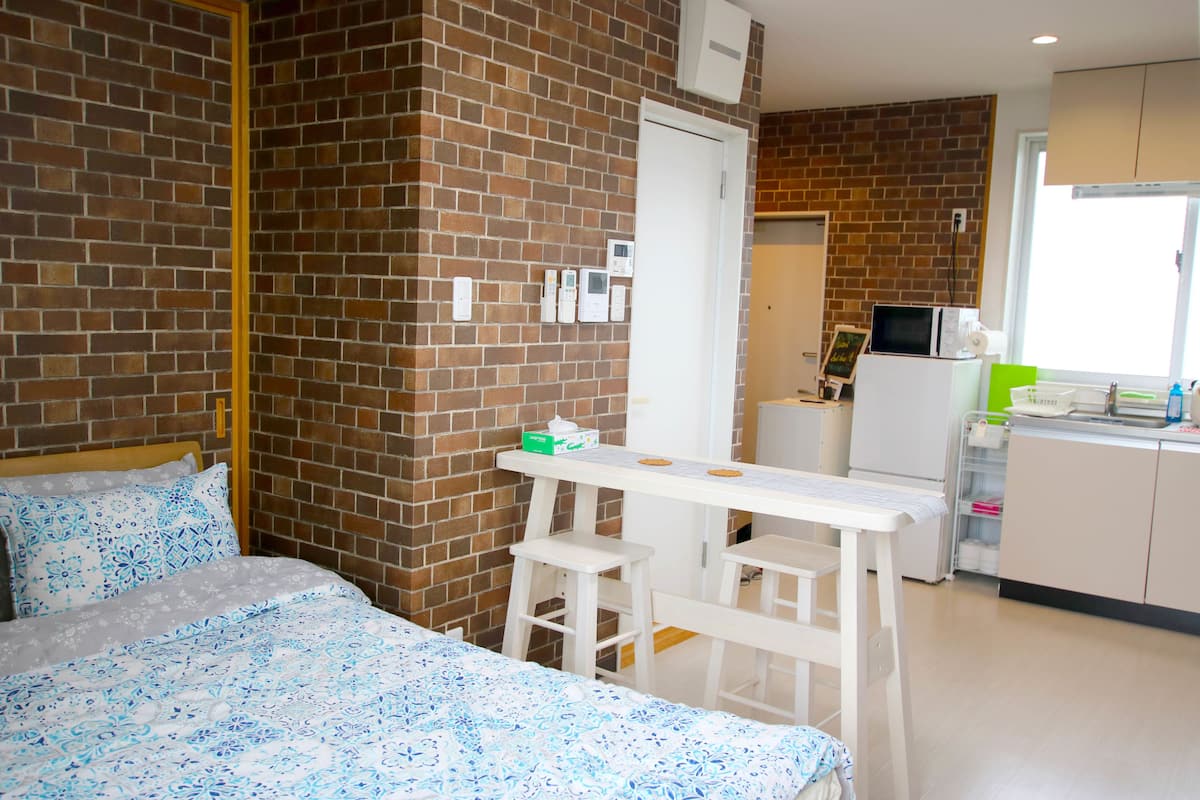 Camera, 1 camera da letto (Apartment) | 1 camera, ferro/asse da stiro, Wi-Fi gratuito