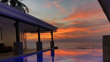 1 Schlafzimmer, hochwertige Bettwaren, Daunenbettdecken, Zimmersafe