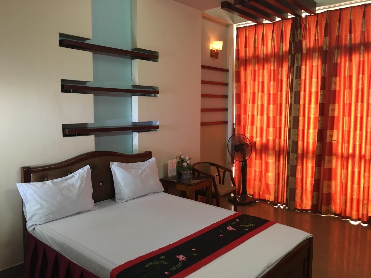 Photo - Sunrise Hotel