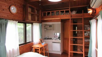 Standard Family Room | 1 bedroom, free WiFi