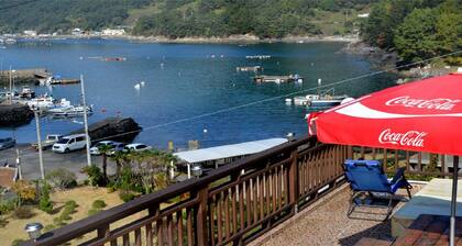 Tongyeong The Sea and The Poet Pension