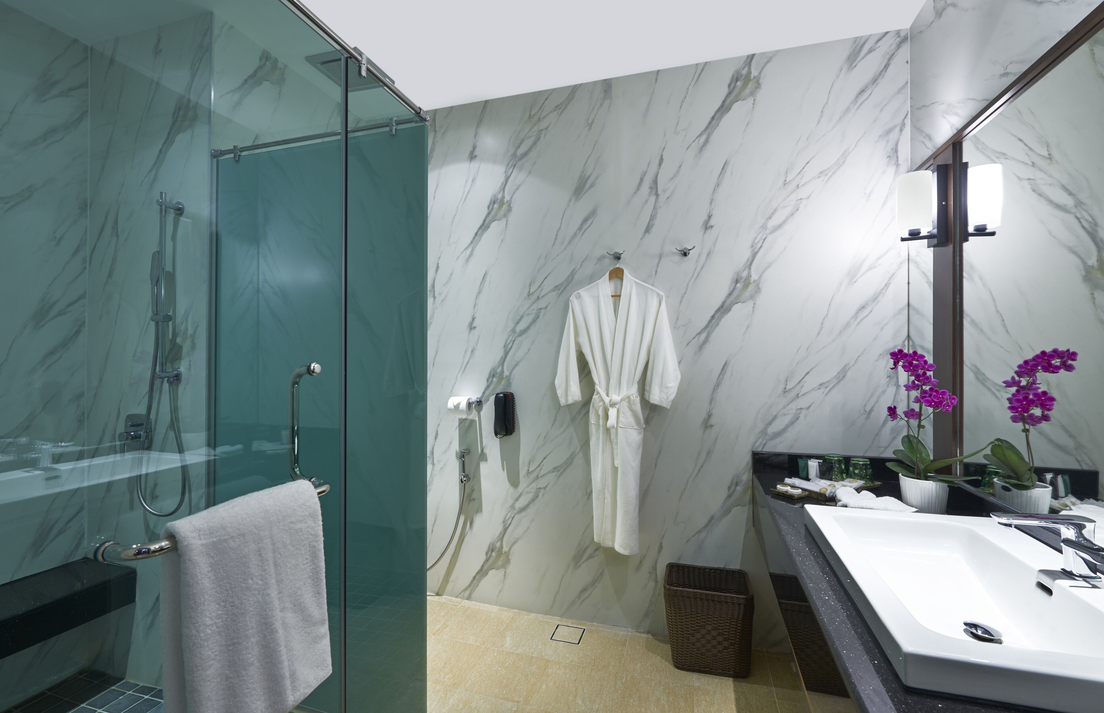 shower, free toiletries, hair dryer, bathrobes