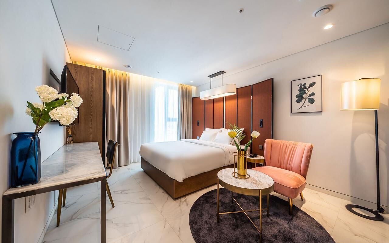 Deluxe (1Night / No-Parking) | Free WiFi, bed sheets