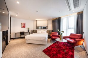 Suite | Accès au Wi-Fi (inclus), literie fournie