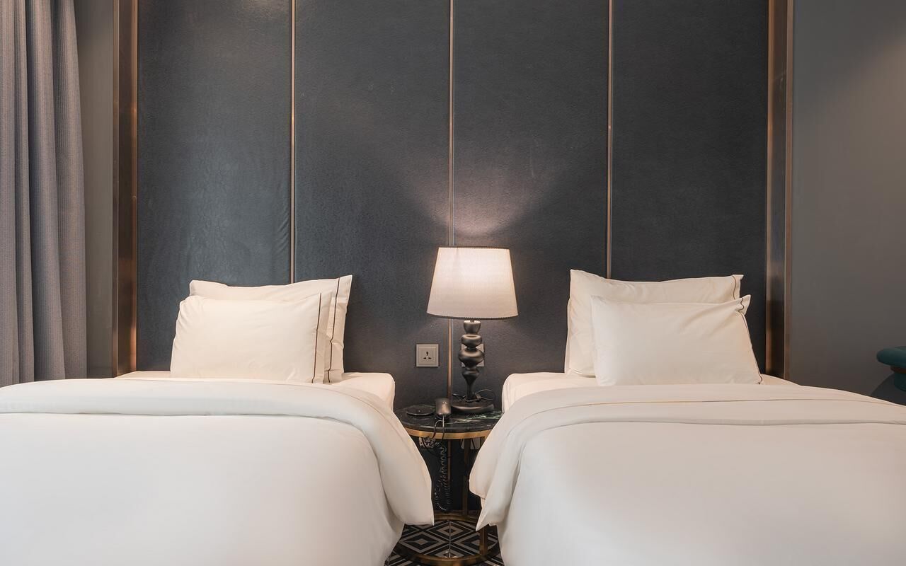 Free WiFi, bed sheets