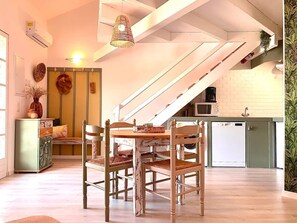 Dining - MINI-VILLA CANELLA  N ° 1 - WATER FRONT- 4 pers (FAVONE SOLENZARA)