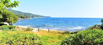 MINI-VILLA CANELLA N ° 1 - WATER FRONT- 4 pers