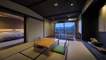 Habitación junior con 2 camas individuales, baño privado (Suite, Japanese Modern Twin, 60 sqm) | Caja de seguridad en la habitación y wifi gratis