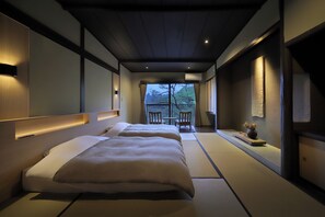 Chambre Supérieure avec lits jumeaux, salle de bains commune (Japanese Modern, 37.4 sqm)