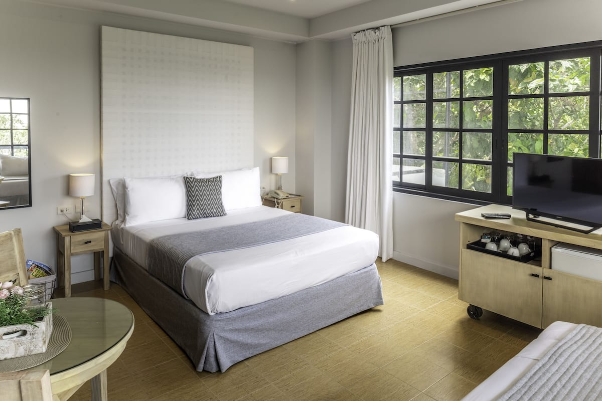 Superior Deluxe Room