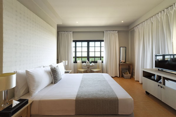 Superior Room | Egyptian cotton sheets, premium bedding, down duvets, desk - Stellar Potter's Ridge (Laurel)