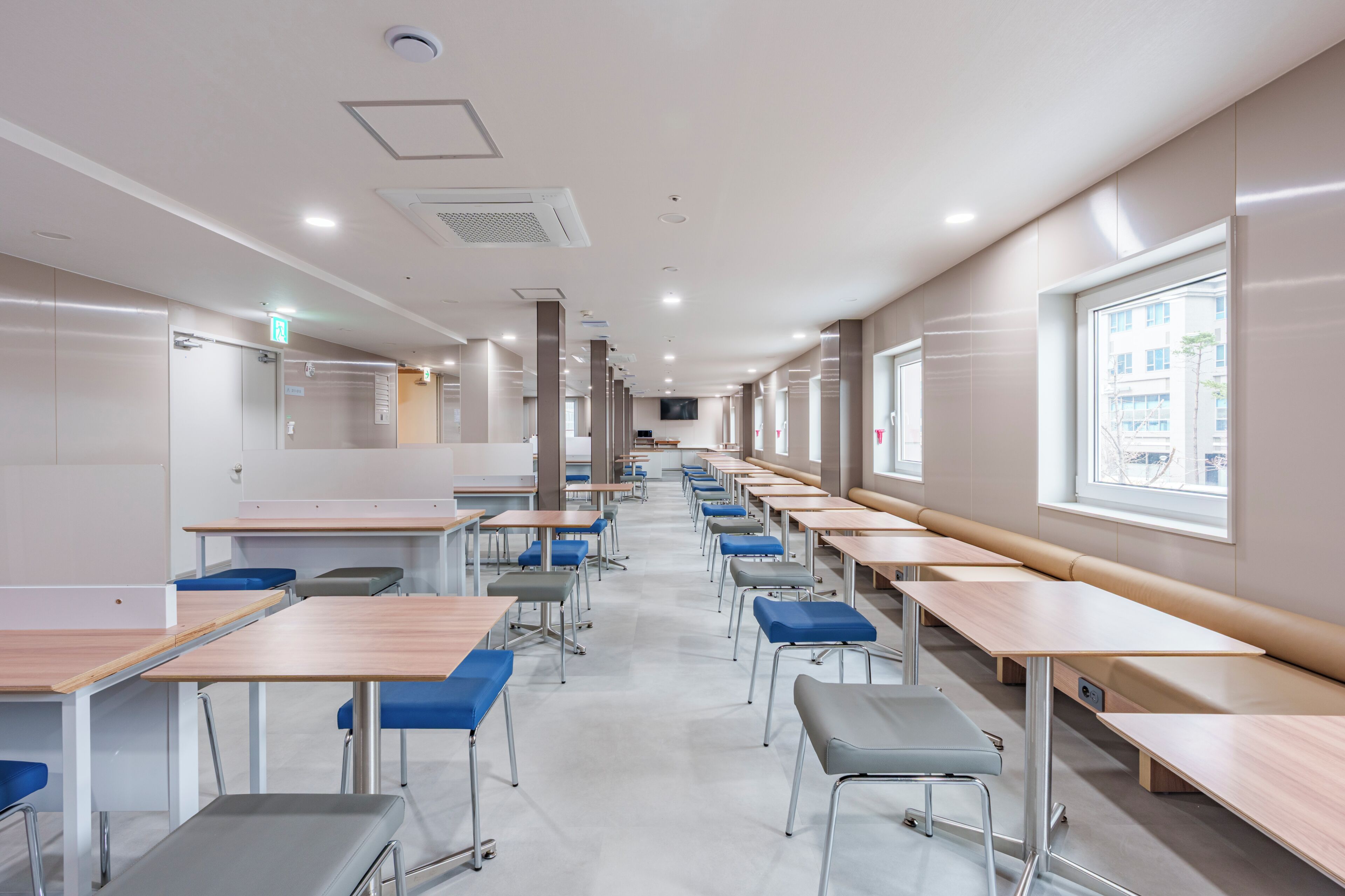 Petit déjeuner buffet compris tous les jours