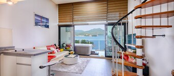 Tongyeong Honey Spa Pension