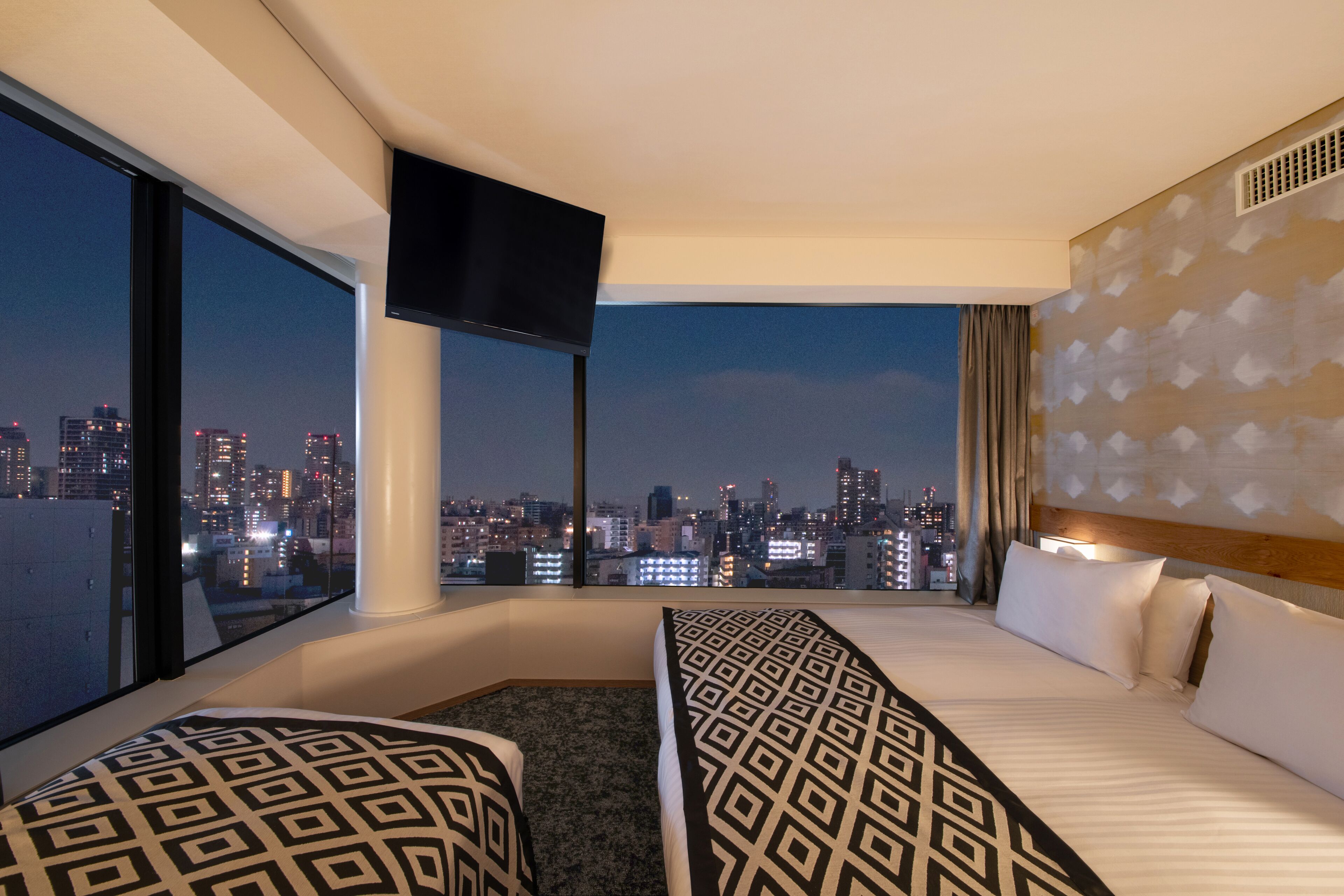 in-room safe, blackout curtains, soundproofing, free wifi