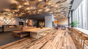 Frokostbuffé hver dag (JPY 3080 per person)