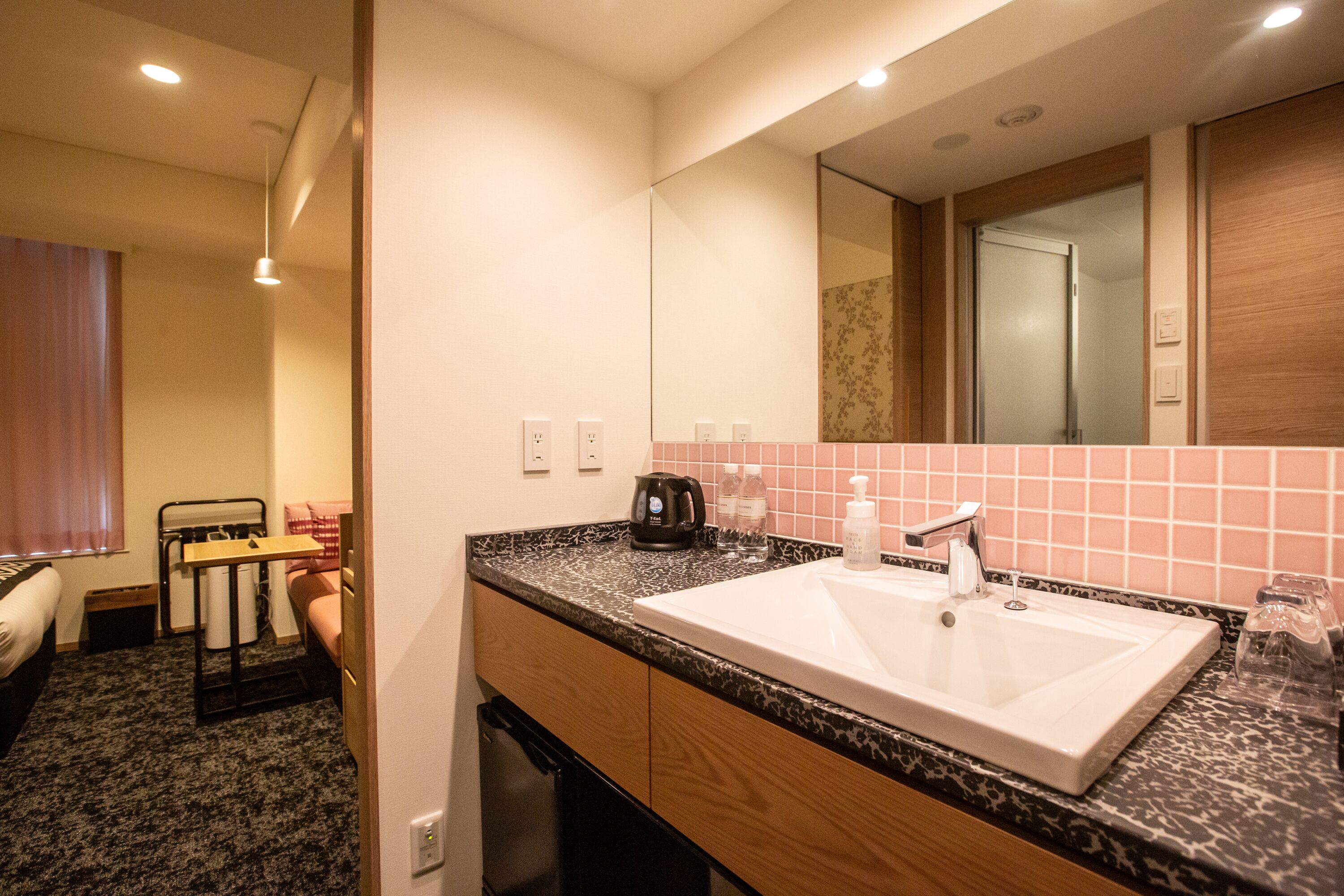 superior twin room, non smoking | in-room safe, blackout curtains, soundproofing, free wifi