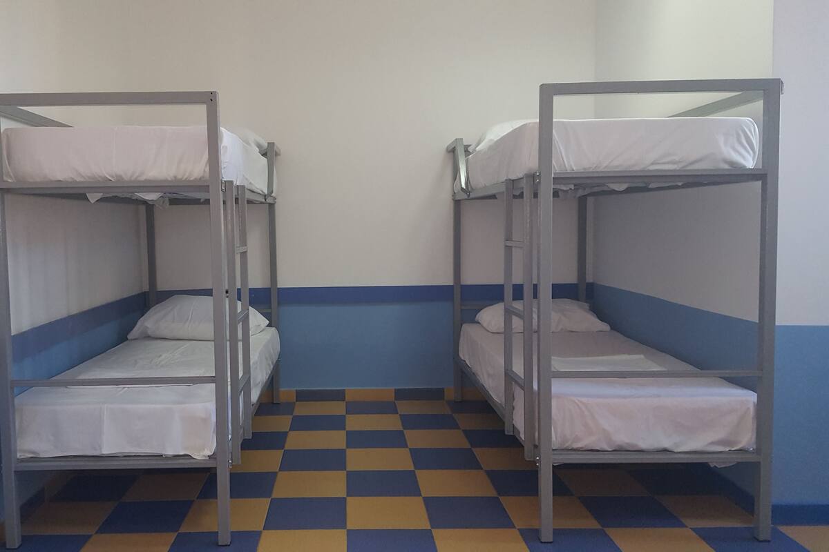 1 bedroom, in-room safe, desk, soundproofing