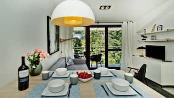 Apartment (Green View Jurata) | Living area | TV
