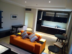 Penthouse | Wohnzimmer | Fernseher