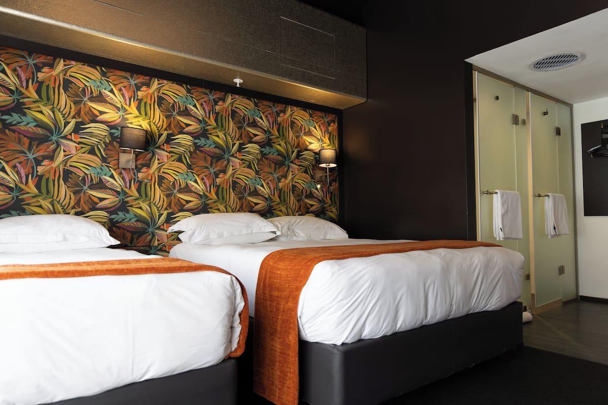In-room safe, desk, laptop workspace, soundproofing